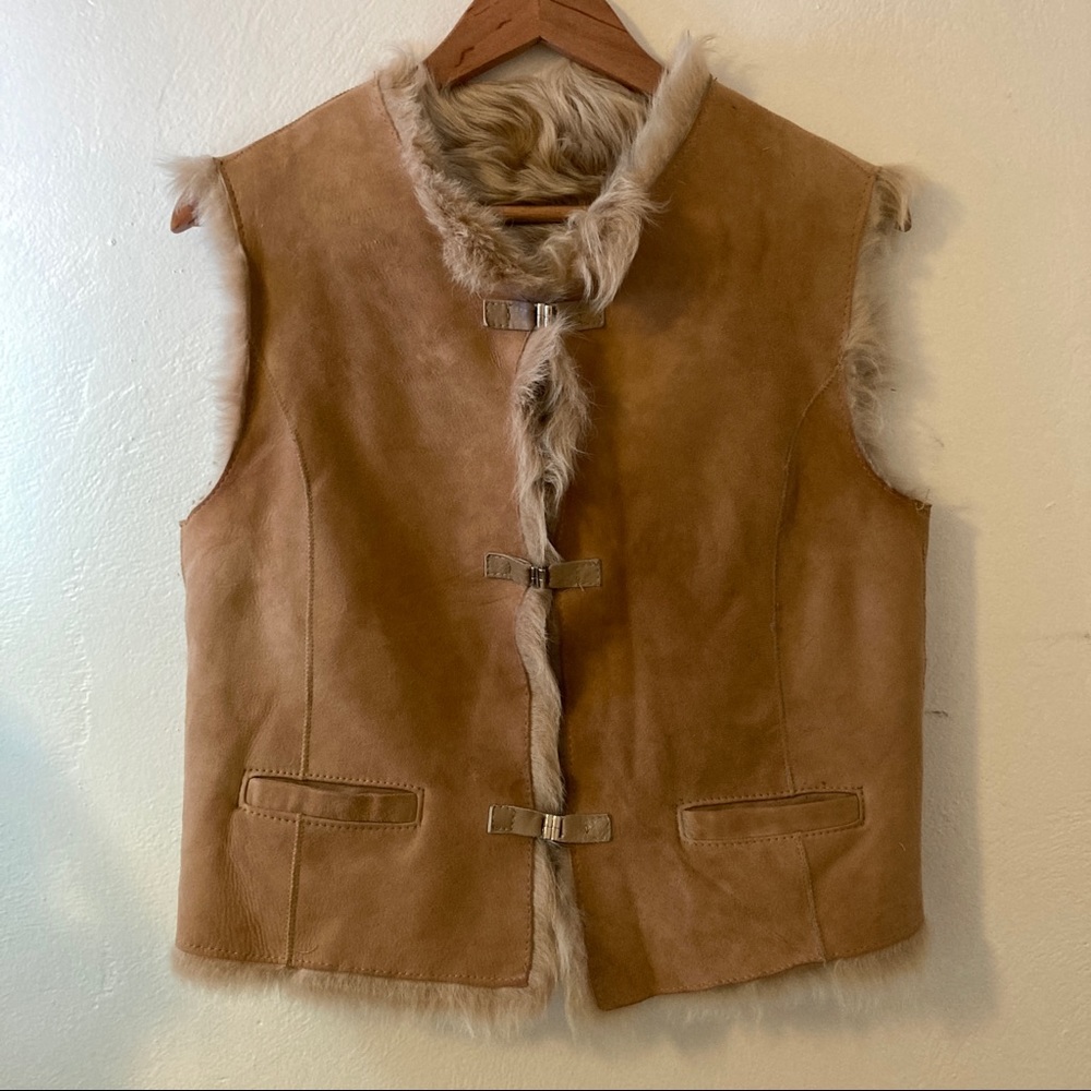 Overland outfitters genuine shearling vest